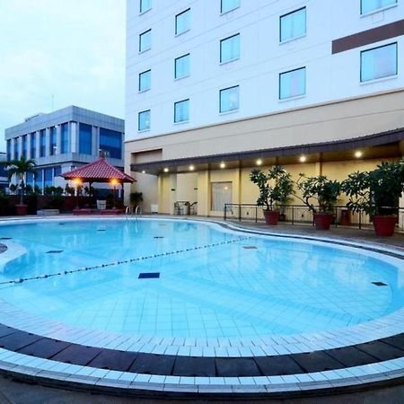 Grand Cempaka Business Hotel Jakarta Exterior photo